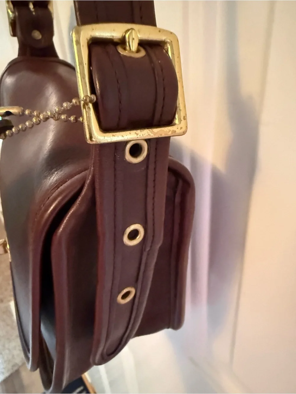 Vintage Coach Mahogany Brown 9965
Legacy Small Flap Crossbody Bag Brass hardware - Picture 15 of 16